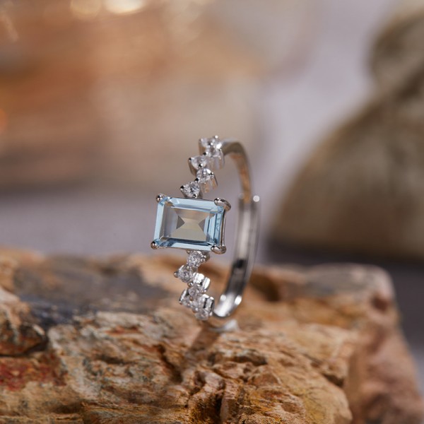 RS9934 S925 Pure Silver Sky Blue Topa Wealth Ring RS9934 S925 Pure Silver Sky Blue Topa Wealth Ring