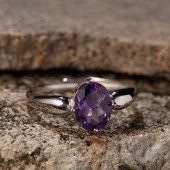 RS9936 S925 pure silver inlaid with natural amethyst gemstone ring RS9936 S925 pure silver inlaid with natural amethyst gemstone ring