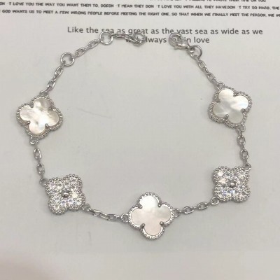 PB9877 Platinum Plated Diamond Set White Mother of Pearl Lucky Grass Bracelet